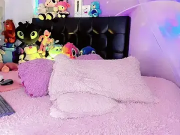 Stripchat Adult Video Chat of Thalia_girl21