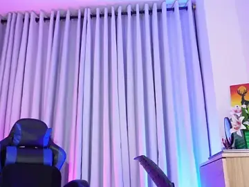 Stripchat Free Live Porn of _Crystal_evains
