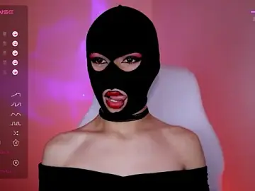 Stripchat Free Live Porn of Bigfemblue