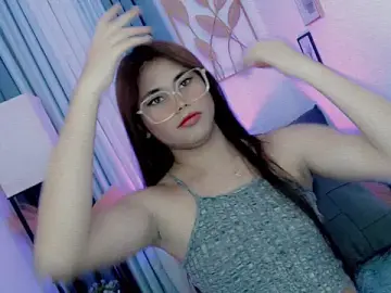 Stripchat Nude Webcam of PrettyBlythes_TS