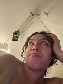 Stripchat Nude Webcam of Nathcurly_