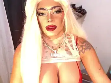 Stripchat Sex Cam of Tasha_Goddess