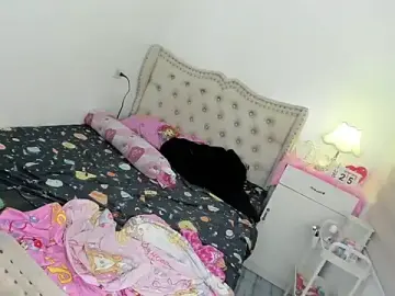 Stripchat Adult Webcams of nica_doll