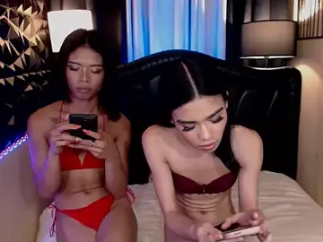 Stripchat Live Sex Cam of Valentina_Eloise