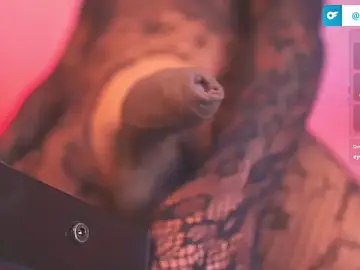 Stripchat Live Sex Cam of AmberRaus