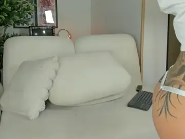 Stripchat Free Live Porn of im_anie