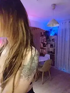 Stripchat Free Live Porn of Luna_Kitanna
