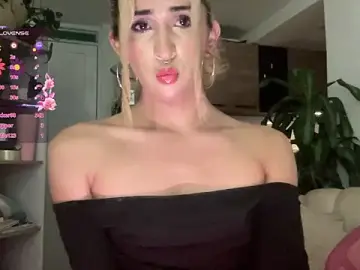 Stripchat Best Webcam of isa_fox_23