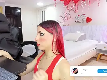 Stripchat Watch Live Sex Cams of charolbruce_1