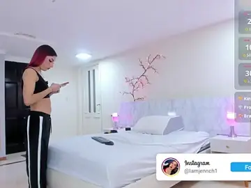 Stripchat Live Porn of charolbruce_1