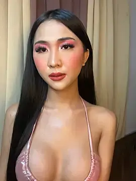 Stripchat Free Porn Cam of Diannellove