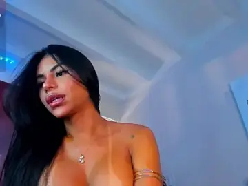 Stripchat Free Porn Cam of Salolatina