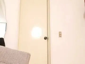 PetiteAlejaTs from stripchat