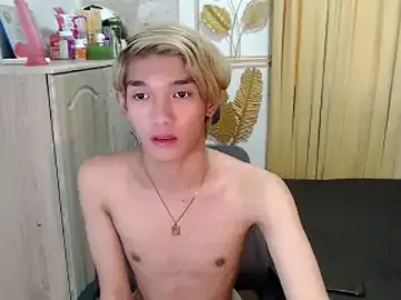 Stripchat Free Porn Cam of urasian_john18
