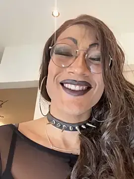 Stripchat Live Porn of Lia_Jones77