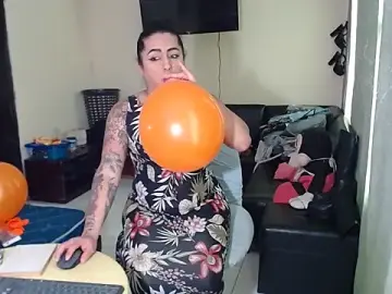 Stripchat Live Sex Cam of Sashaferrari2000