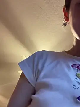 Stripchat Free Porn Cam of SugarNCinnamon