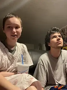 Stripchat Free Porn Cam of SugarNCinnamon