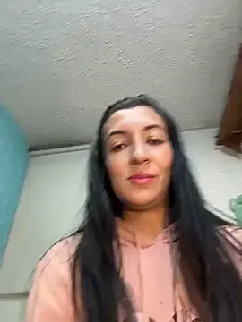 Stripchat Live Sex of SALOME_KORLAND