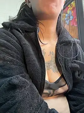 Stripchat Free Porn Cam of SALOME_KORLAND