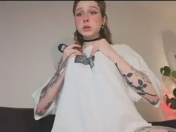 Stripchat Watch Live Sex Cams of poli_blink