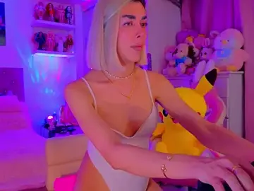 Stripchat Free Porn Cam of MadamBarbiee