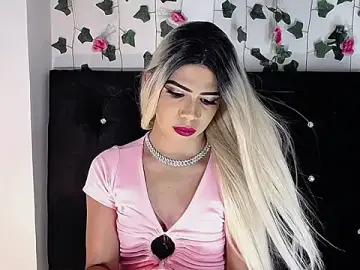 Stripchat Best Webcam of Kristal_Queen01