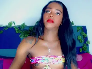 Stripchat Watch Live Sex Cams of laaura_dolll
