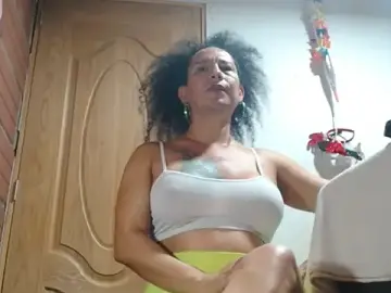 Stripchat Watch Live Sex Cams of abbycrespa