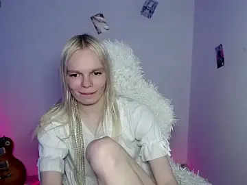 Stripchat Adult Video Chat of Emily_Nyaffee