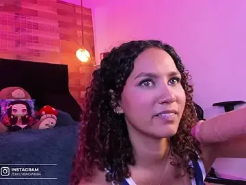 Stripchat Private Sex Chat of Emily_brown04