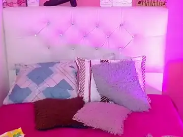 Stripchat Best Webcam of x_isabella_x