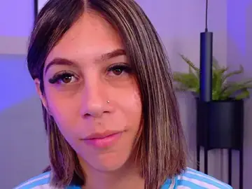 Stripchat Live Sex of ZoeyPetit