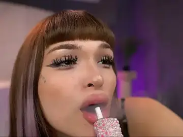 Stripchat Free Live Porn of BrattyScarlet