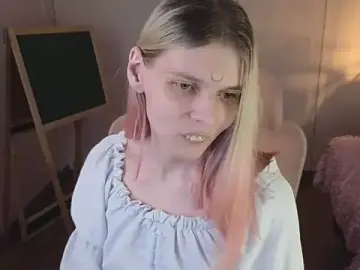Stripchat Free Live Porn of LunaEx_