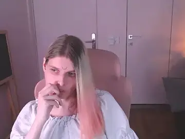 Stripchat Watch Live Sex Cams of LunaEx_