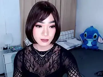 Stripchat Sex Cam of AsianHugeWildSaussage