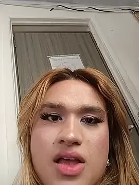 Stripchat Free Porn Cam of Lilit_doll_