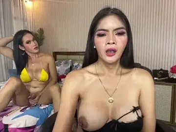 Stripchat Free Porn Cam of StripchatQUEENS