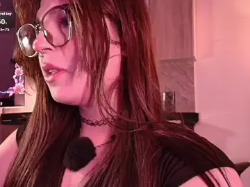 Stripchat Nude Webcam of Yuri_Stars