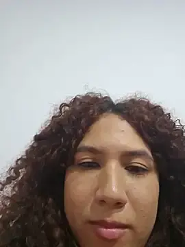 Stripchat Free Porn Cam of lilith_isabella25