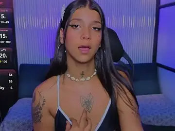 Stripchat Adult Webcams of CoralRigan