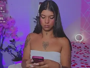 Stripchat Nude Webcam of CoralRigan