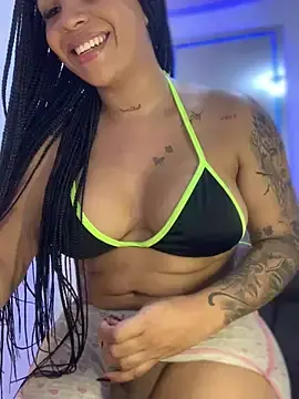 Stripchat Adult Webcams of tinalove7