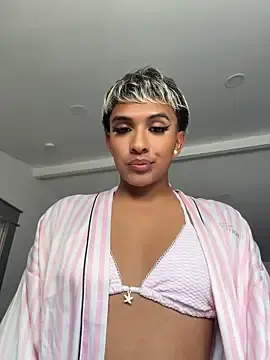 Stripchat Live Sex Cam of Ashleythelatinaa