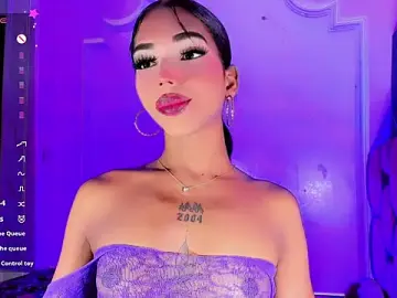 Stripchat Sex Cam of Mia_Castro_xx