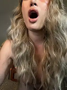 Stripchat Best live sex cam show of Miss_solenheu