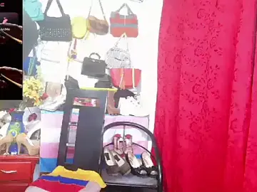 Stripchat Free Porn Cam of Xiaraa26