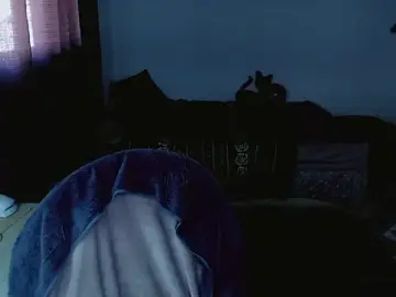 Stripchat Sex Cam of Sophie_Fantasys