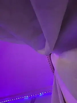 Stripchat Sex Cam of VeronicaSaenzx